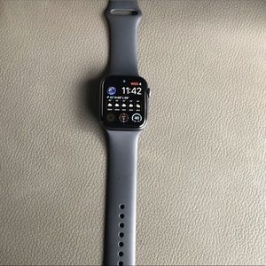 Apple Watch Series 5